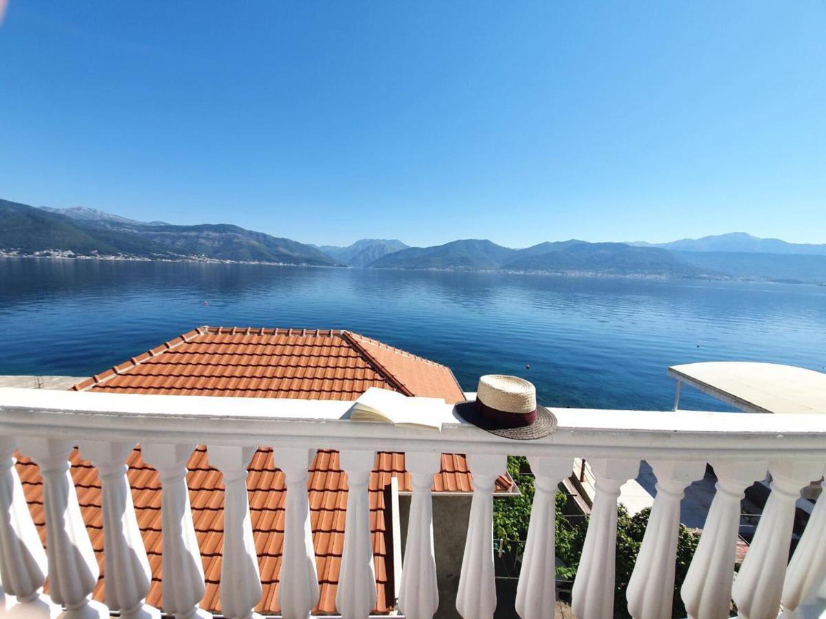La Casa Di Sonja Apartment Tivat Luaran gambar