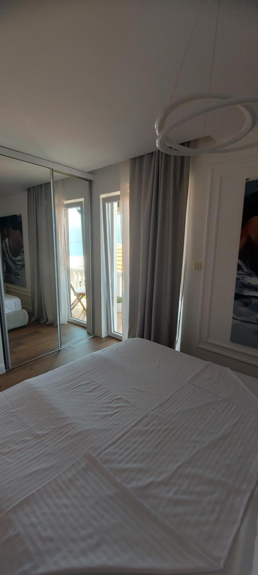 La Casa Di Sonja Apartment Tivat Luaran gambar