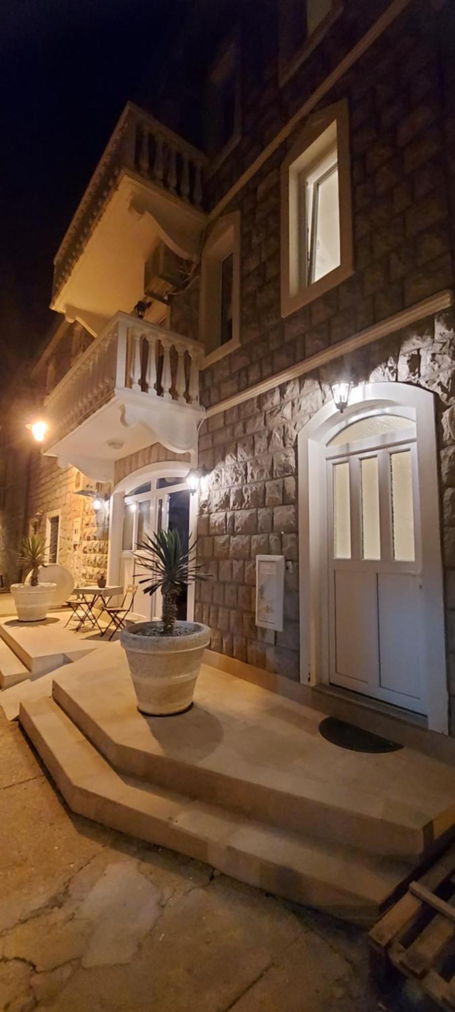 La Casa Di Sonja Apartment Tivat Luaran gambar