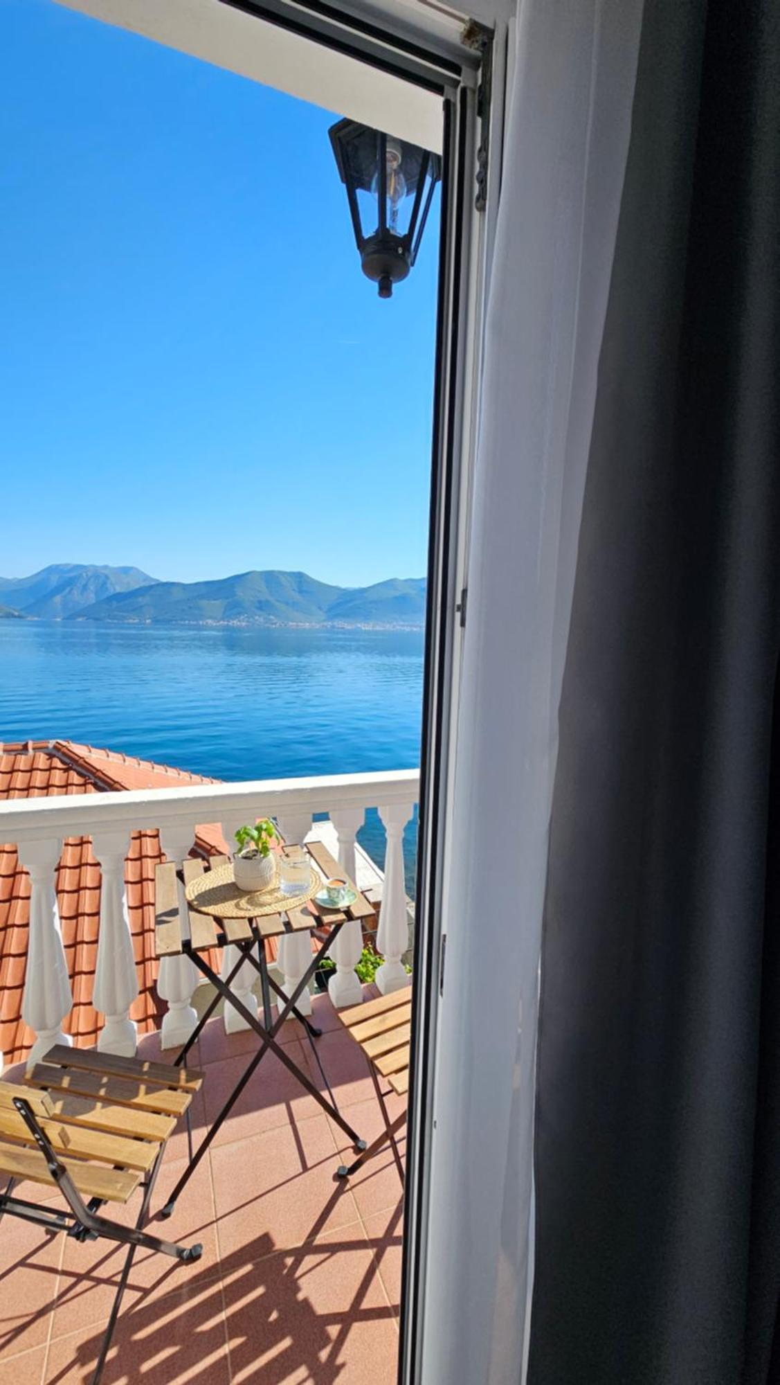 La Casa Di Sonja Apartment Tivat Luaran gambar